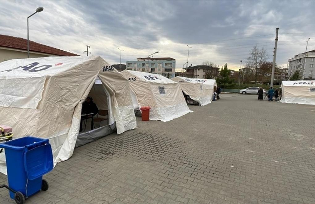 Disaster agency asks refugee earthquake survivors to leave tents, says lawyers' group