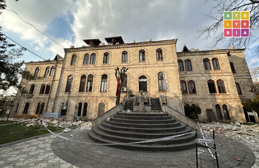 Antep'teki Tarihi Amerikan Hastanesi depremde zarar gördü