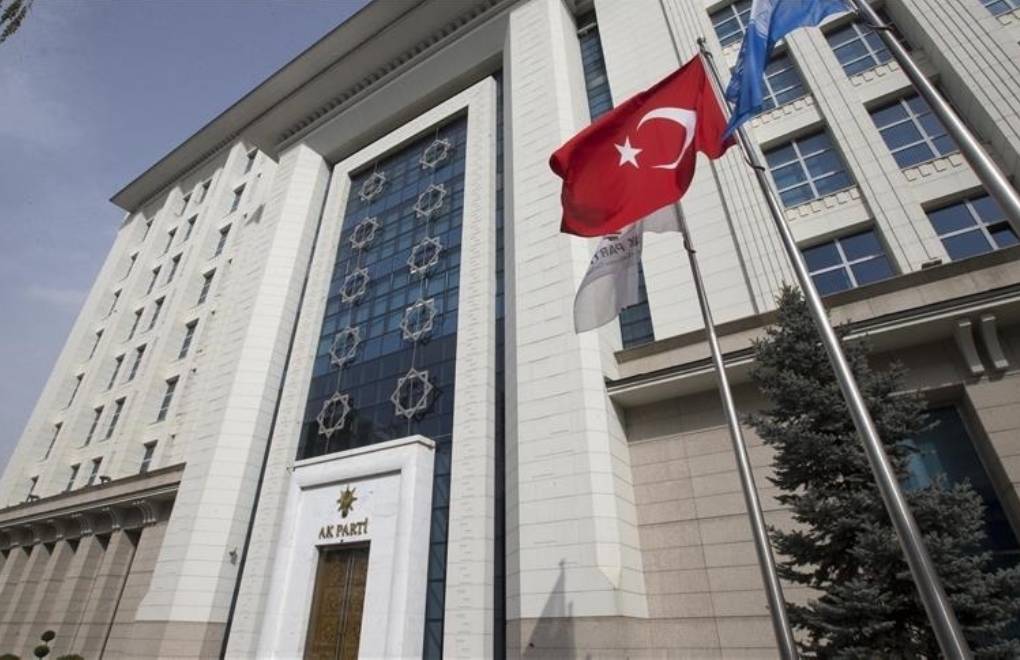AKP'de adaylık başvuru süresi uzatıldı