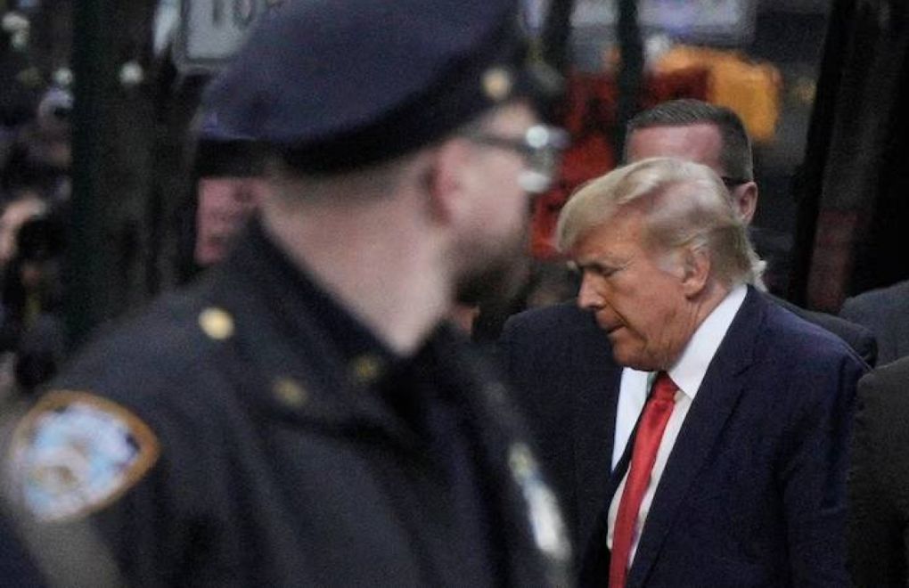 Trump mahkeme için New York'ta: Güvenlik önlemleri zirvede