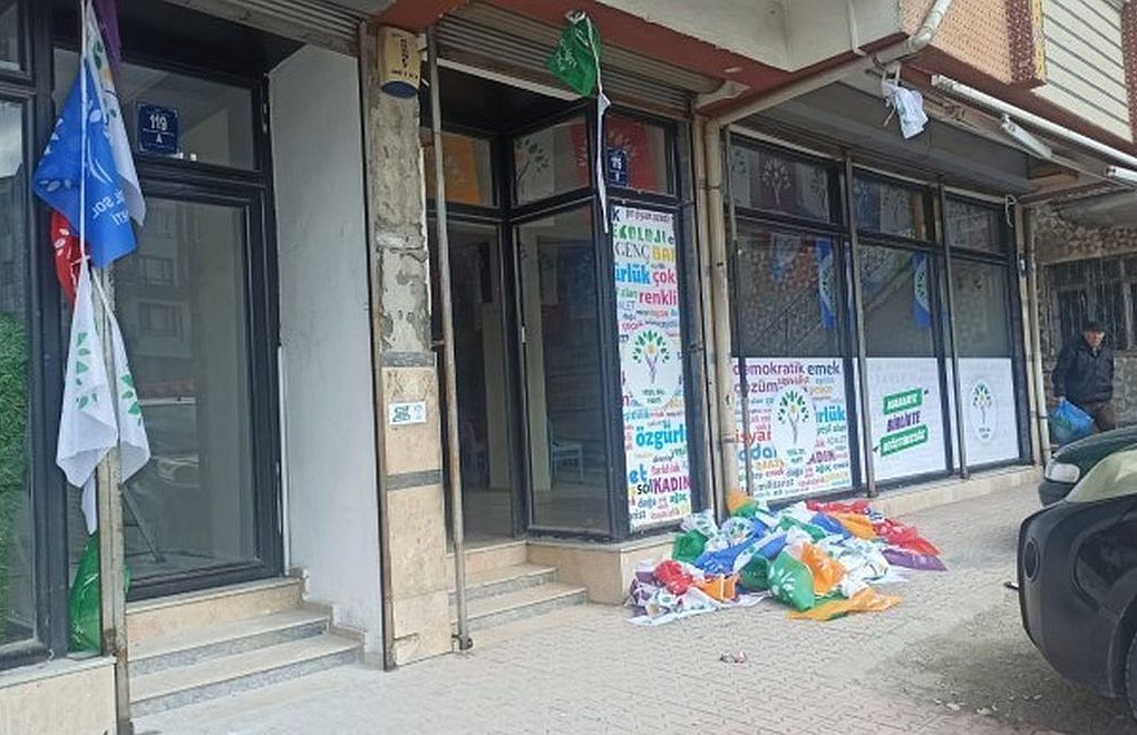 Green Left Party election offices vandalized in Ankara, İzmir