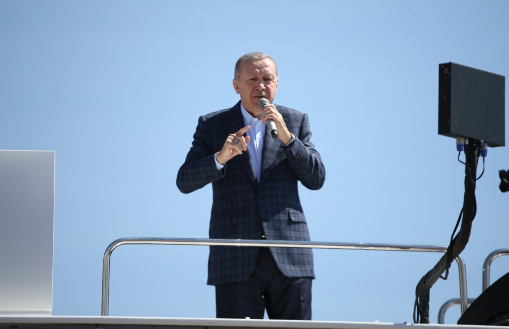 Erdoğan urges young people to stay away from 'pro-LGBT' opposition
