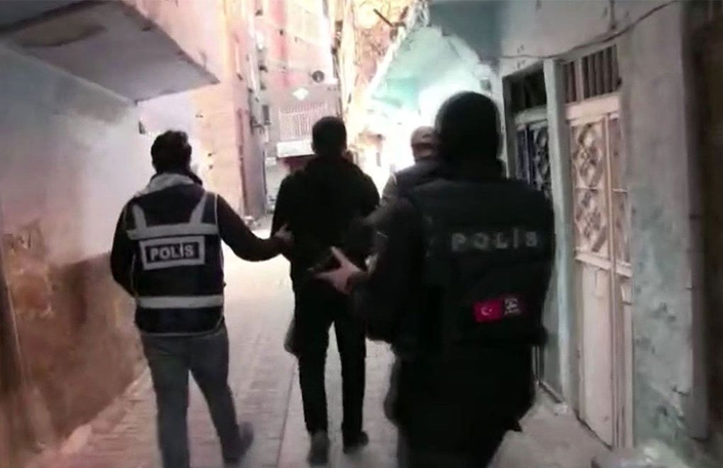 Dış basında Diyarbakır merkezli operasyon