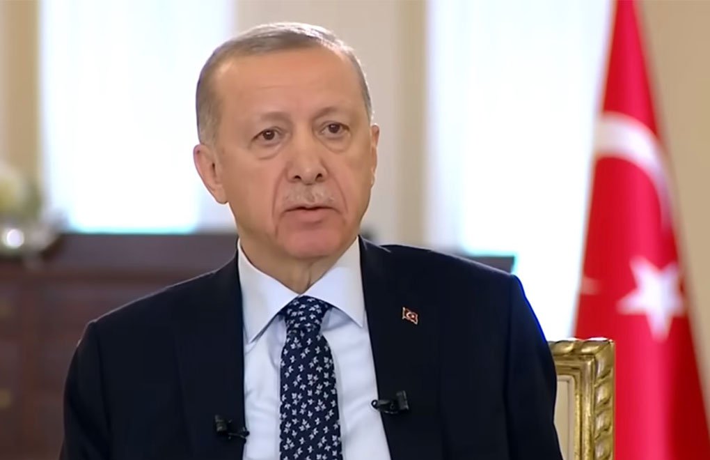 Erdoğan canlı TV yayınına "mide üşütmesi" gerekçesiyle son verdi 