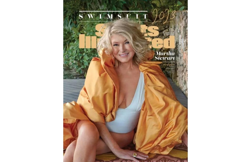 Martha Stewart, Sports Illustrated'ın en yaşlı mayo kapak modeli oldu