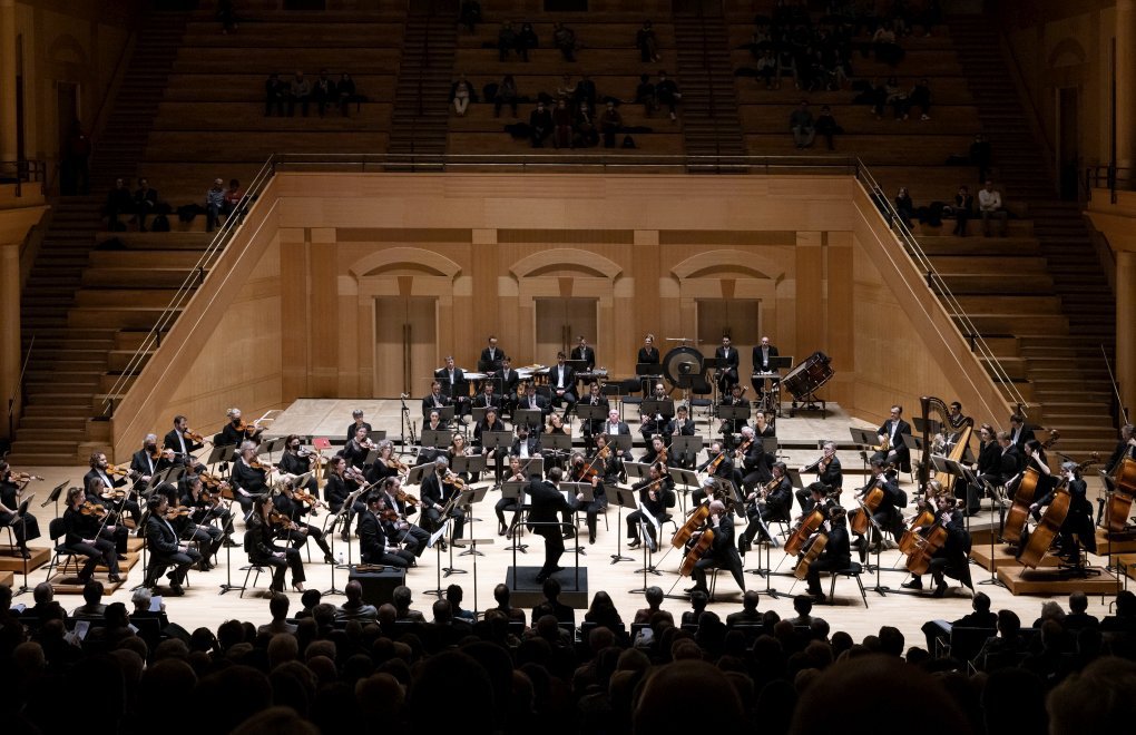 Fransa'dan Metz Grand Est Ulusal Orkestrası dayanışma konseri için Türkiye'de