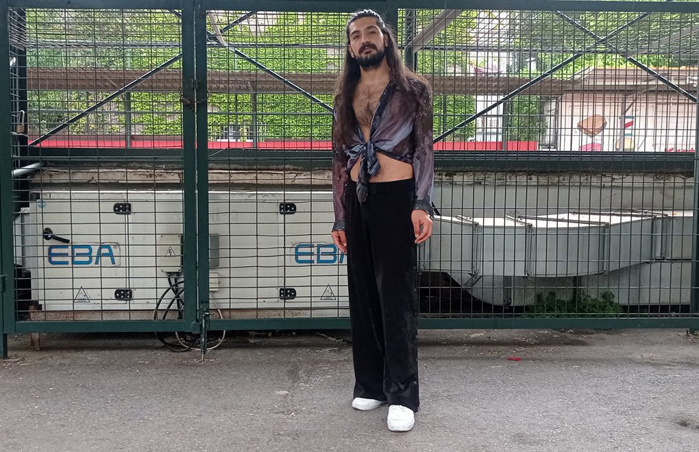 Kadıköy’de lubunya sandık görevlisine homofobik taciz