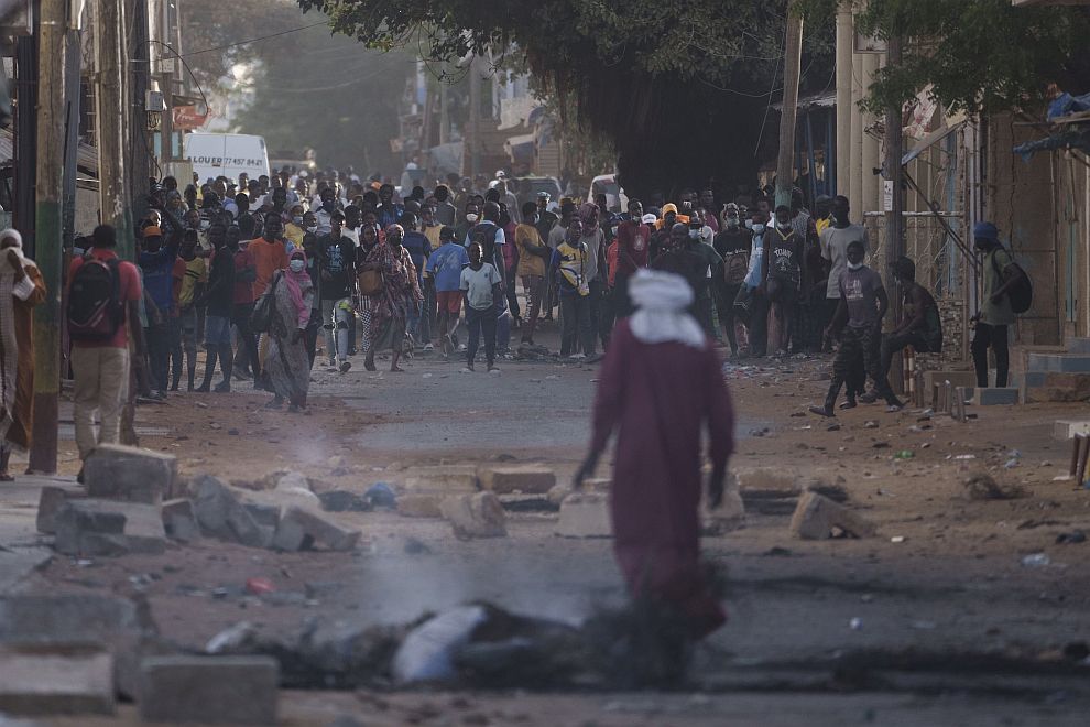 Senegal'de protestolar: Ölü sayısı 16'yı, gözaltı sayısı 500'ü aştı