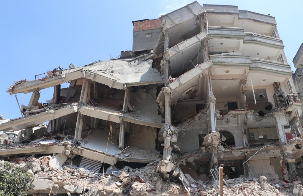 “Deprem bölgesindeki belediyelerden kesintileri kaldırın"