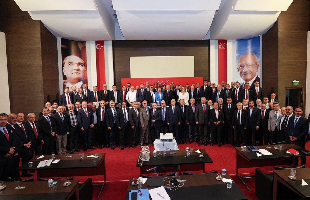 CHP provincial leaders back Kılıçdaroğlu as internal conflict heatens up