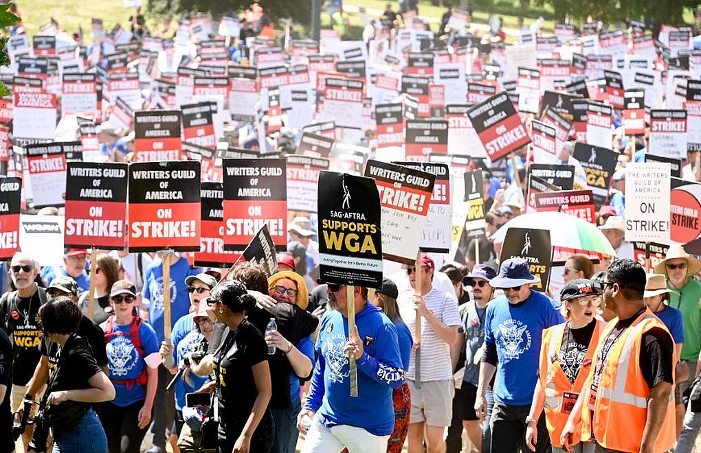 Hollywood senaristlerinden Los Angeles'ta protesto yürüyüşü