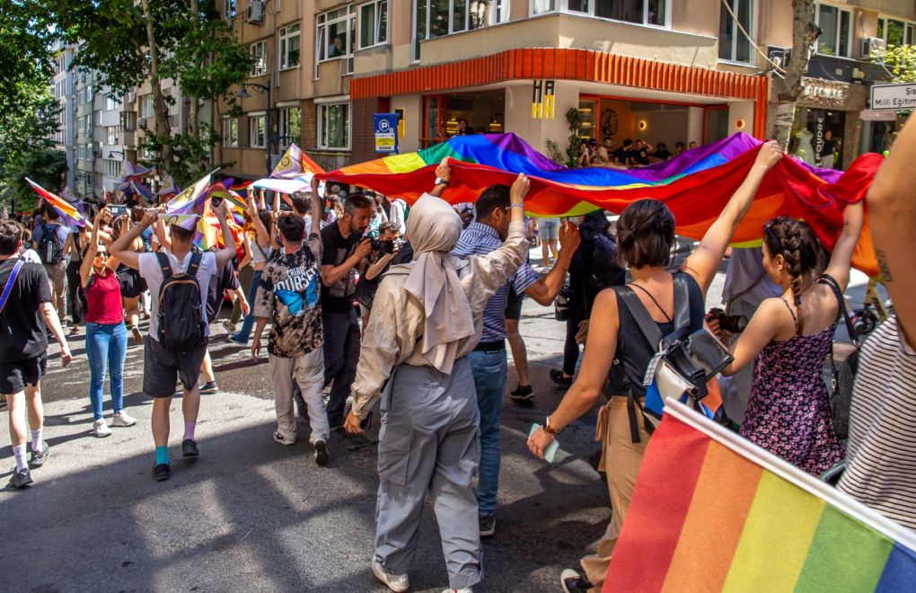 Capturing resilience: Photos from İstanbul's Pride Parade