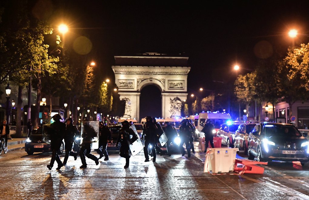 Fransa’da protestolar: Macron belediye başkanlarıyla görüşecek