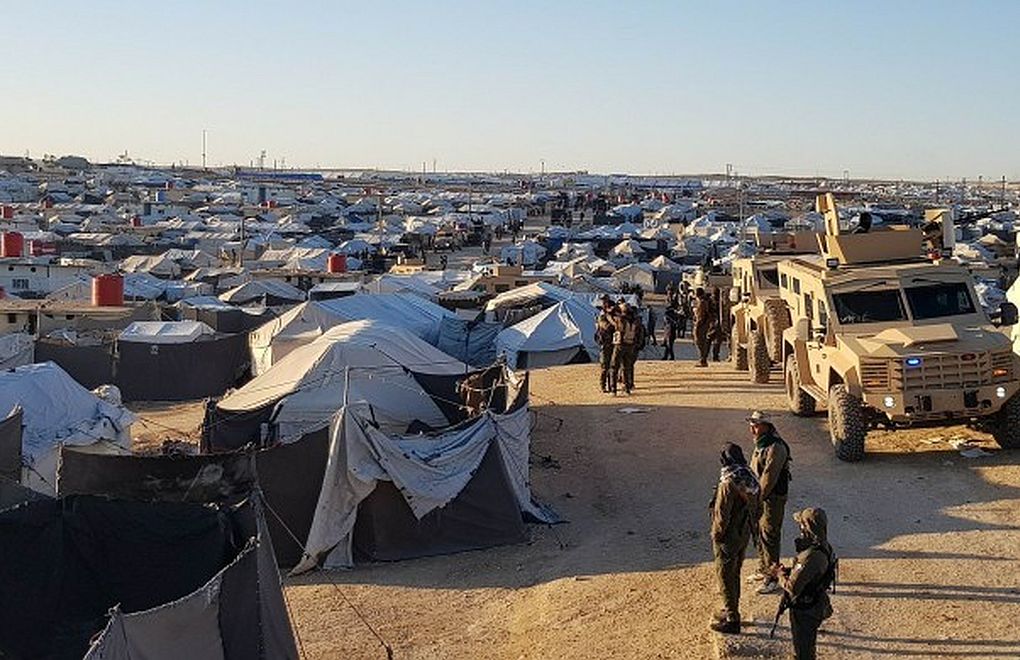 Fransa, El-Hol Kampı'ndan 35 yurttaşını götürdü