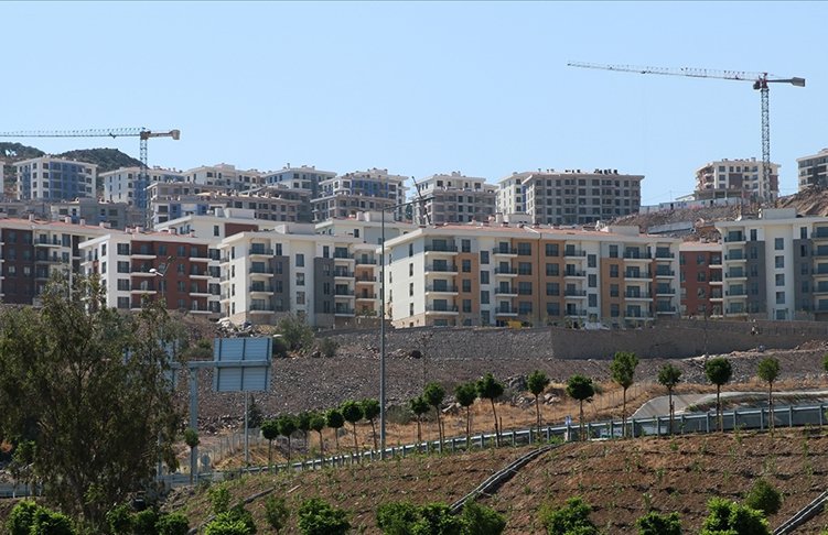 Turkey maintains rent increase cap, housing sales decline amid exorbitant prices