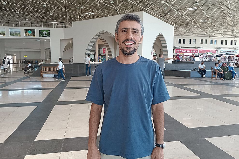 Kurdish journalist Aziz Oruç reflects on 400 days behind bars