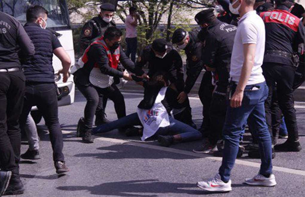 1 Mayıs 2021'de Taksim'e yürüyen 9 kişiye hapis cezası