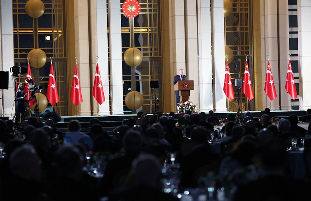 Erdoğan Türkiye'yi dünyada "İslamın koruyucusu" ilan etti
