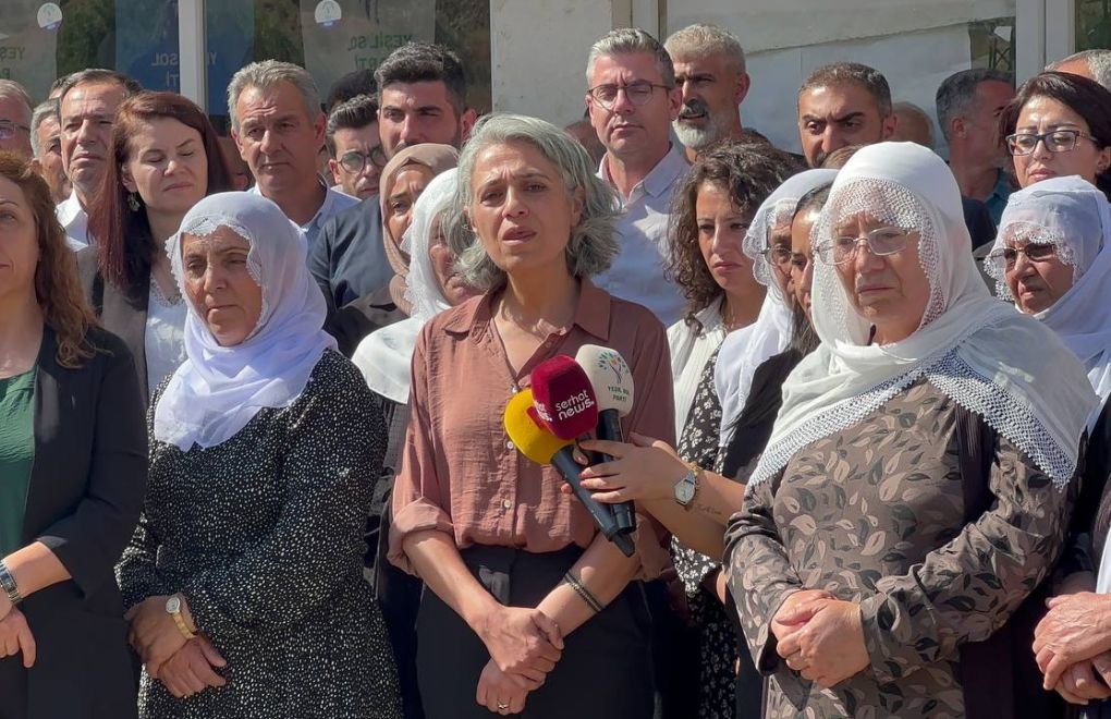 'The accusation against Peace Mothers: Depositing money for their imprisoned children'