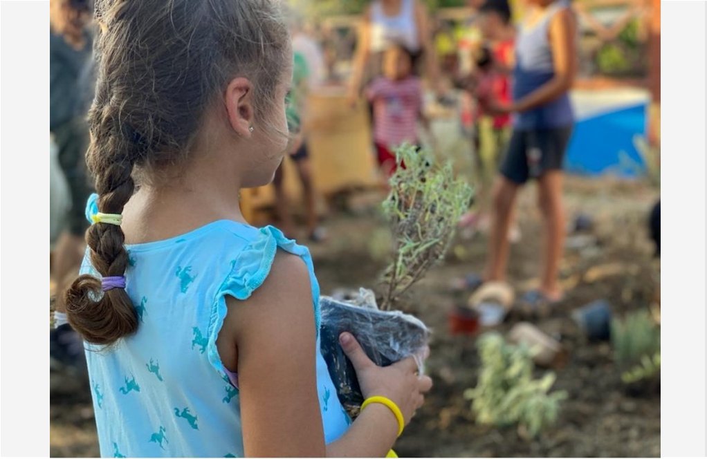 Depremlerin ardından | Antakya'da çocuklara ses, kadınlar için nefes