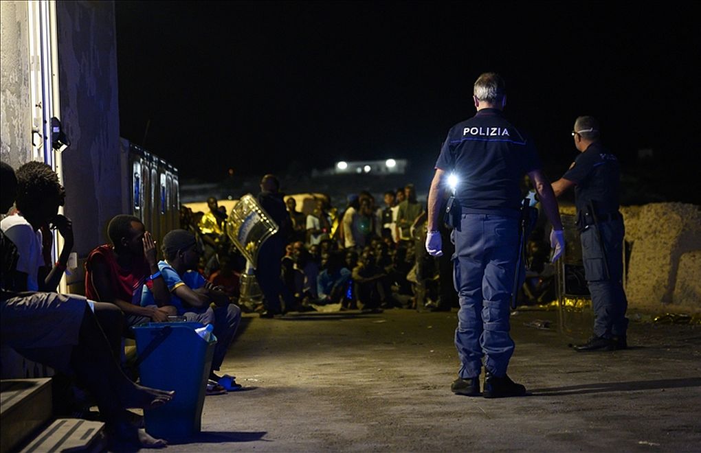 Lampedusa Adası'na göçmen akını: Acil durum ilan edildi