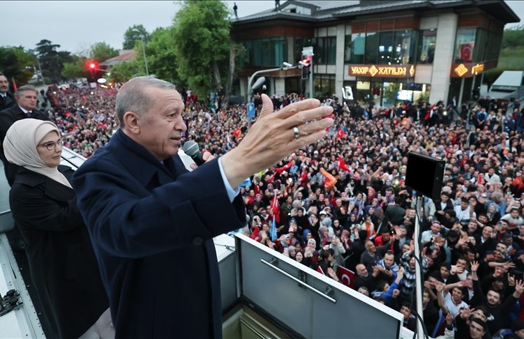 Cracks in Turkey's opposition could secure local election revenge for Erdoğan