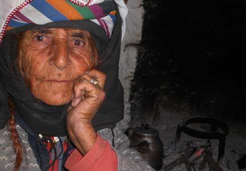 Dersim'in hafızası yaşlı kuşağın son üyelerinden bir kadın