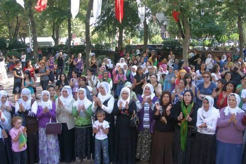 "Bakan Atalay "Kürt Açılımı"nı Kadınlara Sorsun"