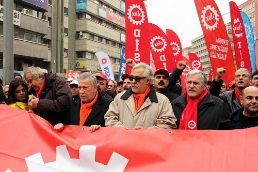 Binler Tekel İşçileri İçin Ankara'da Buluştu