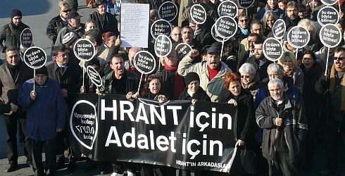 Hrant'ın Arkadaşları 23. duruşma öncesinde yine Beşiktaş Adliyesi'ndeydi