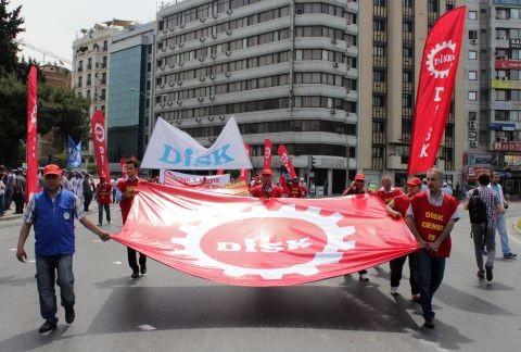 İzmir'de Emekçiler Meydana Sığmadı