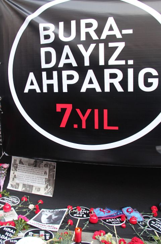 Hrant Dink için Binler Yürüdü