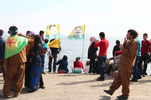 Newroz Coşkusu Denize Taştı