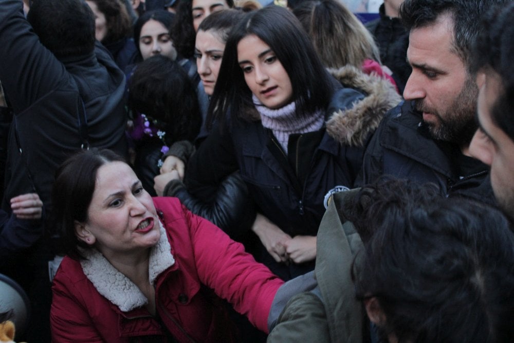 Fotoğraflarla 25 Kasım Kadın Direnişi - Toplumsal Cinsiyet Odaklı Habercilik Kütüphanesi