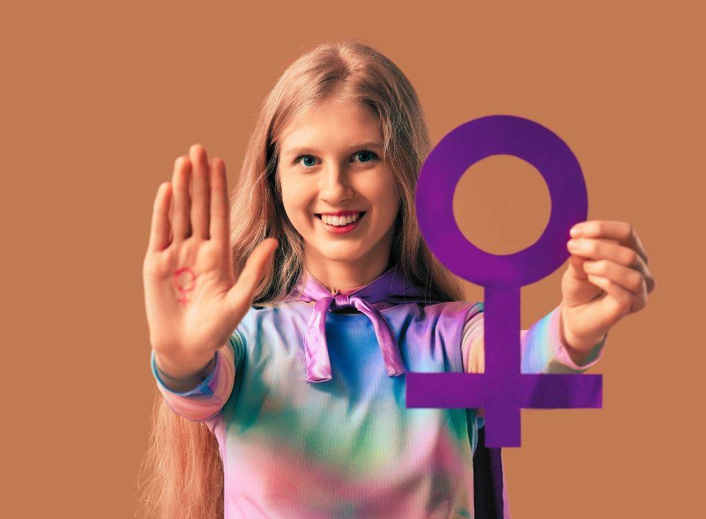 Flörtünüzün cinsiyetçi olduğunu gösteren 12 işaret