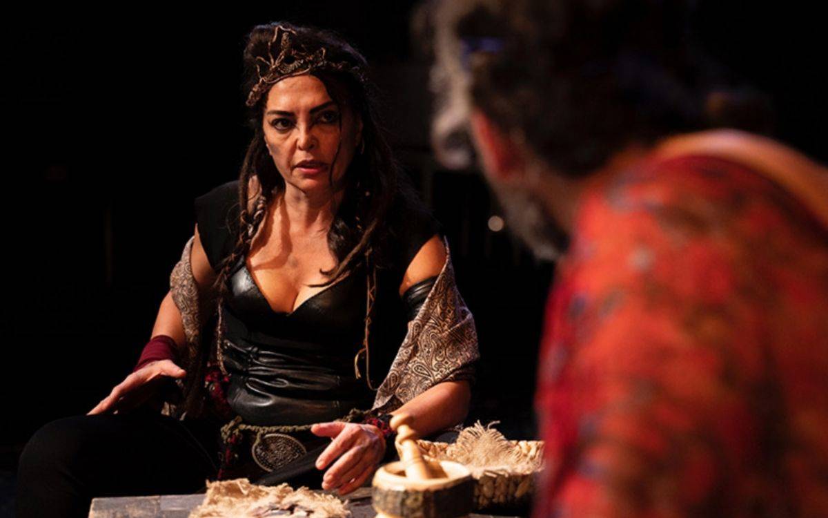 Çöplük ruhları Çember’in Anası’na emanet