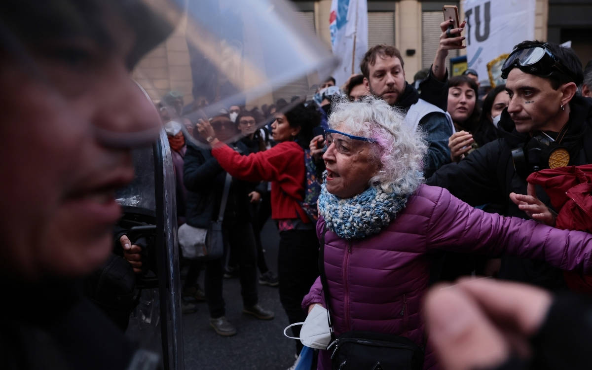 Kirchner’e siyasi yasak: Arjantin’de sol ne yapacak?
