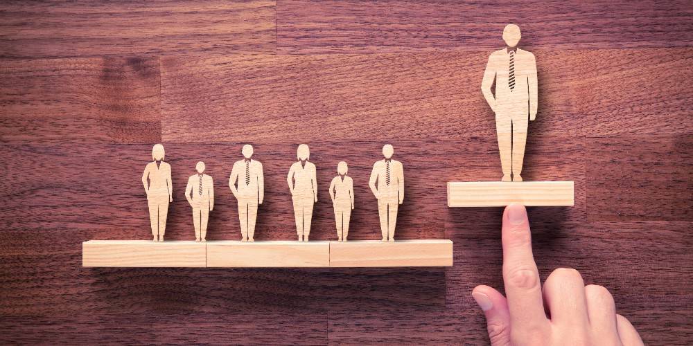 Eğitim yönetiminde liyakat ve güncel atama sorunları