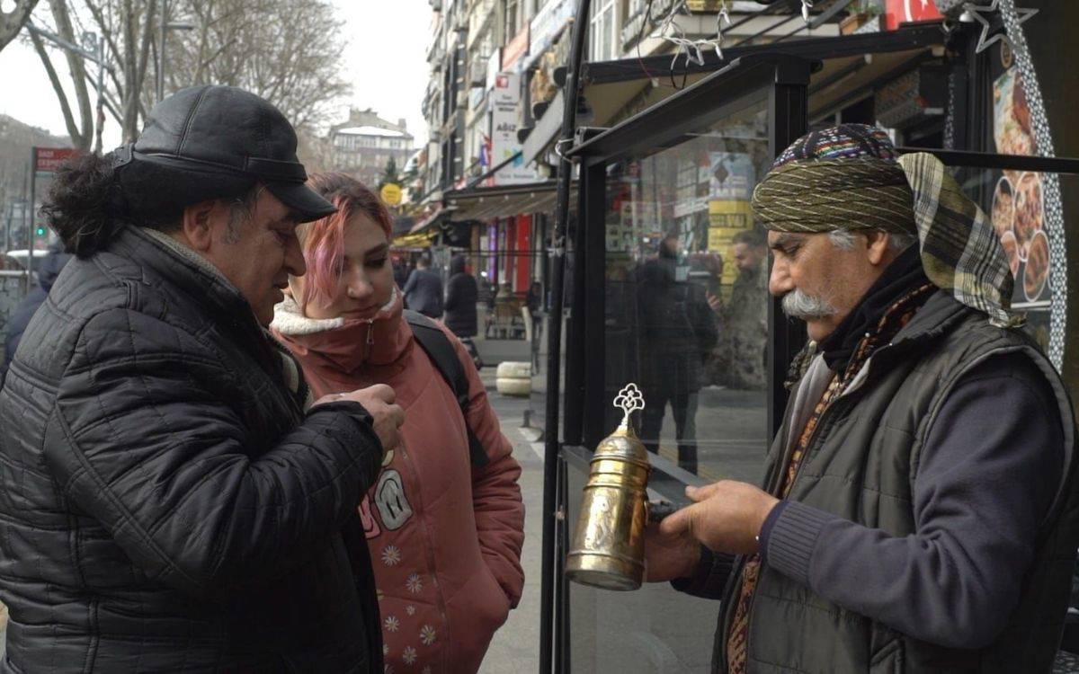 Irkçılığın kılcal damarlarına sızmak: Yeni han belgeseli