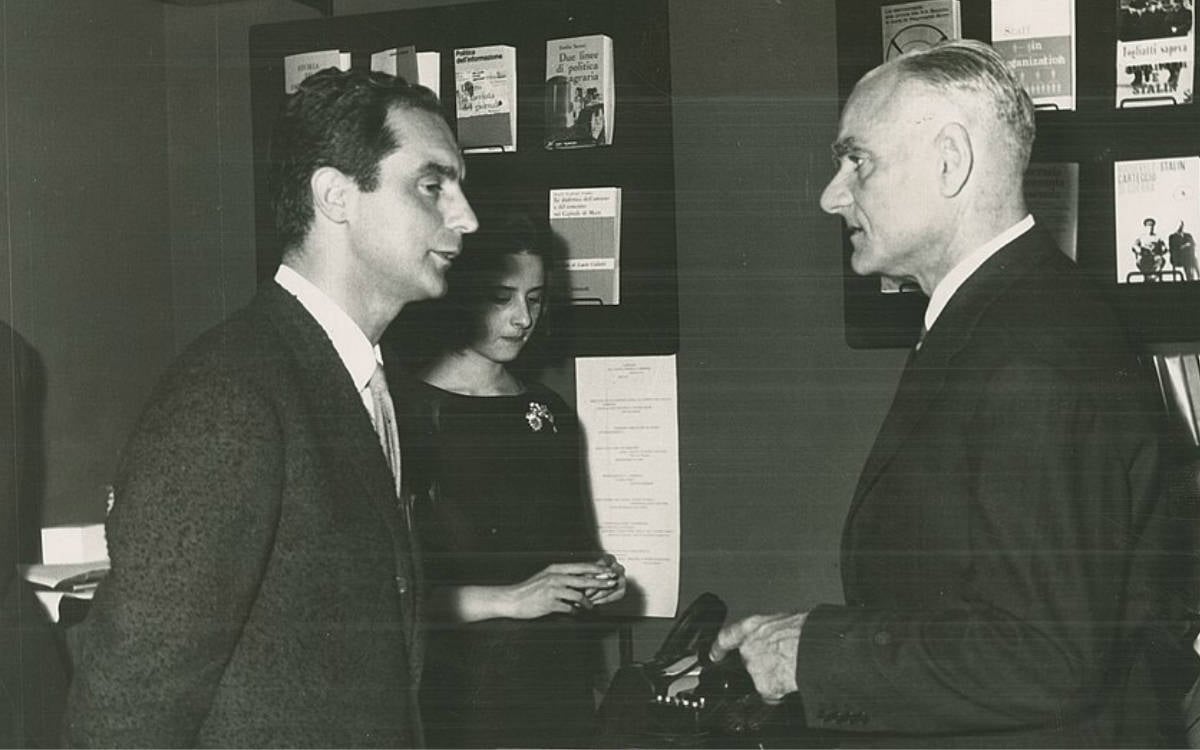 Münzevi bir okurdan eleştiriler