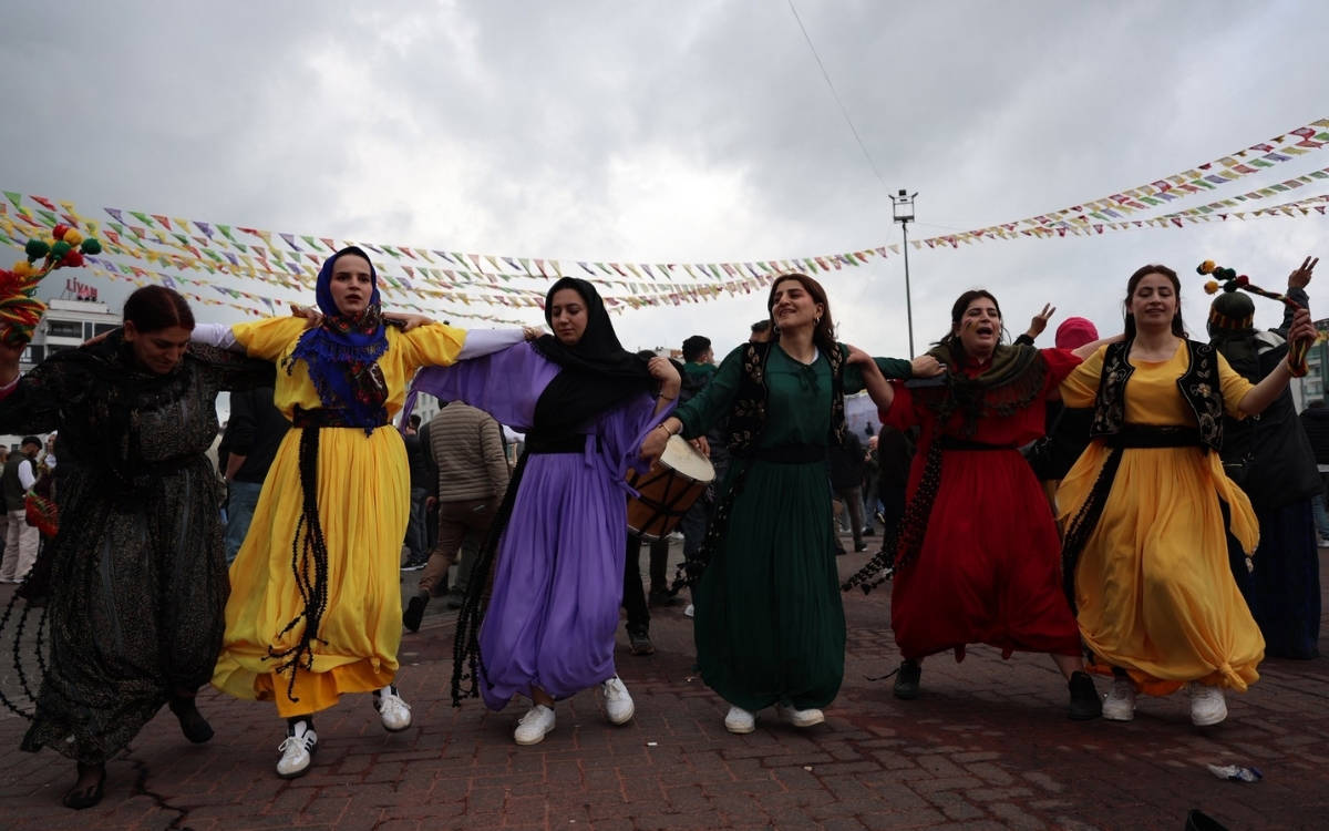 Newroz 2026, iki bayram arası ve sosyalistler