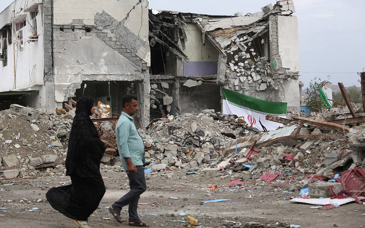 How are the US and Israel using artificial intelligence in attacks on Iran?