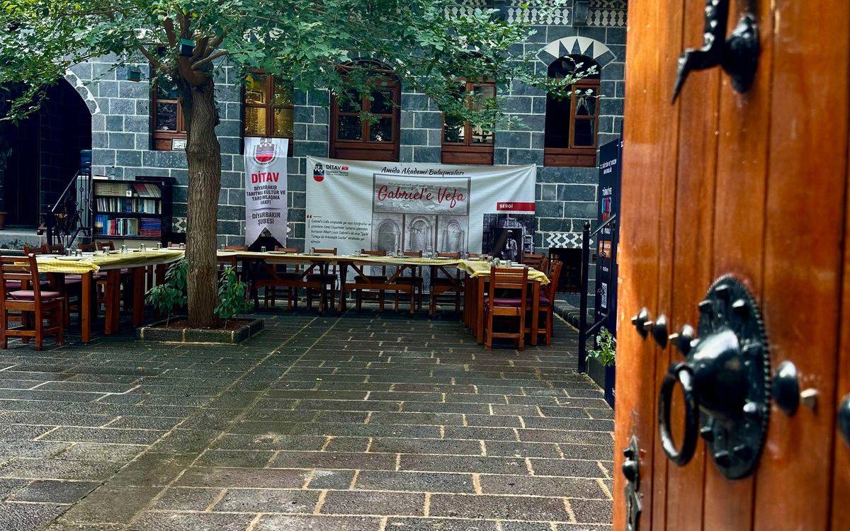 Diyarbakır’da iki ayrı şehir, iki ayrı hayat